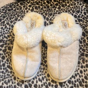 Ugg slippers